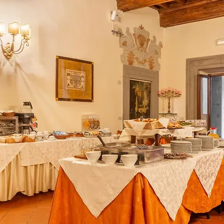 Ξενοδοχείο San Michele 4*